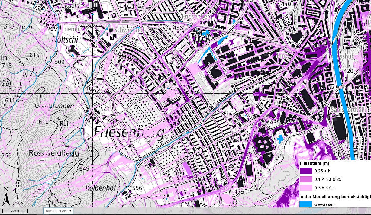 Gefährdungskarte Oberflächenabfluss – Ausschnitt Friesenberg ZH (www.geo.admin.ch)